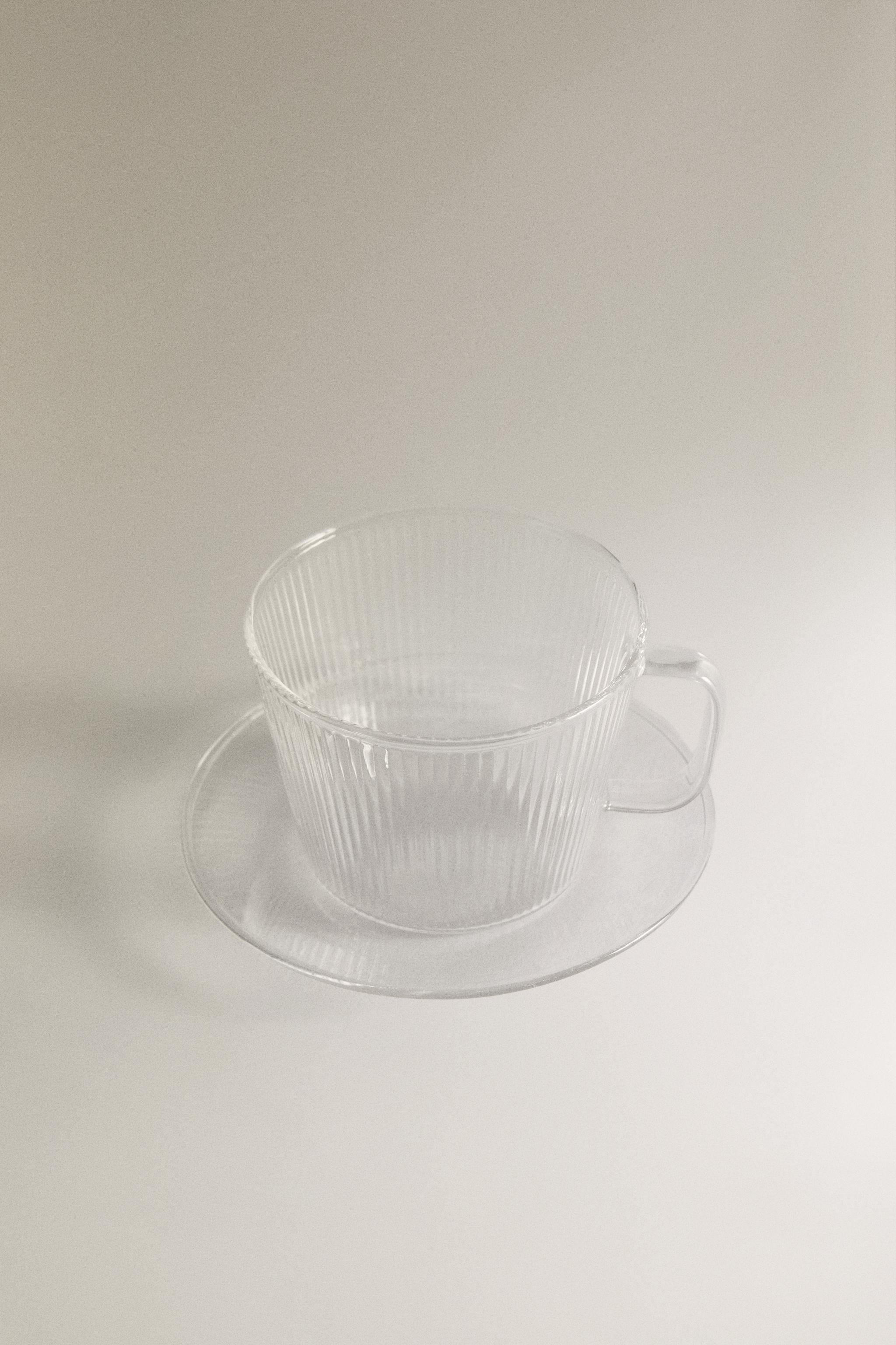 BOROSILICATE GLASS TEACUP AND SAUCER